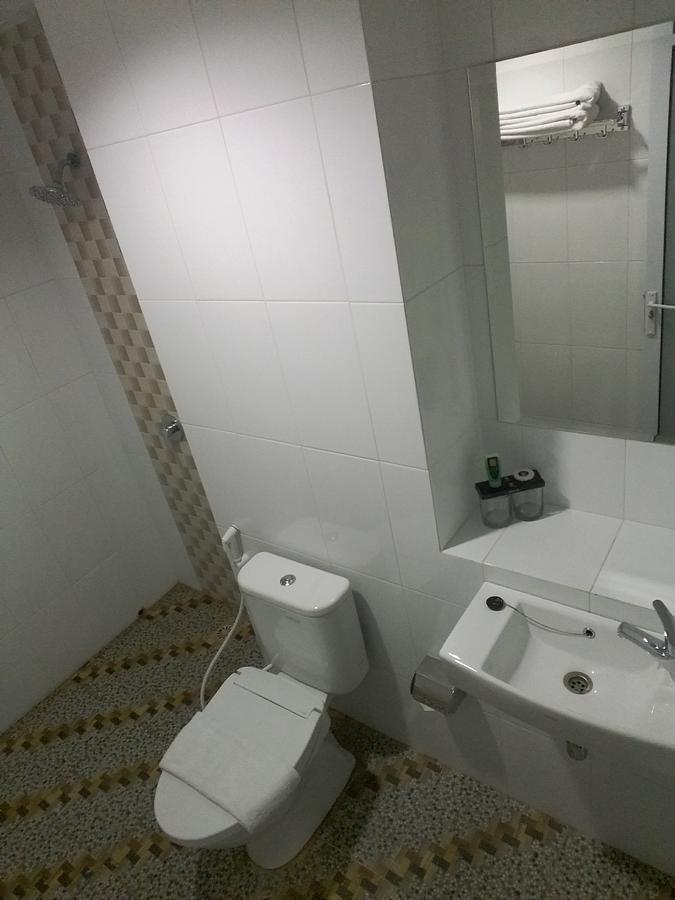 Grand Indobaru Hotel Selatpanjang Экстерьер фото